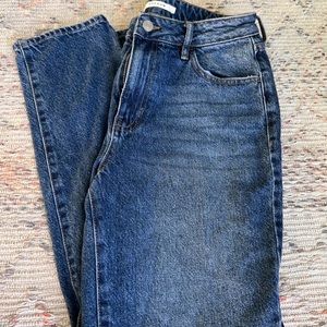 Pacsun Mom Jean Size 27